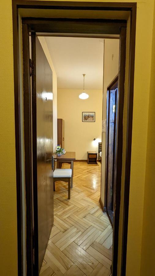 Guesthouse Kartli Тбілісі Екстер'єр фото